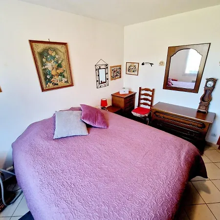 Cozy 2 Bedroom House