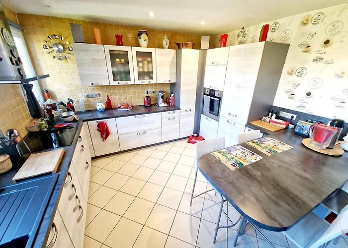 Cozy 2 Bedroom House Holiday home